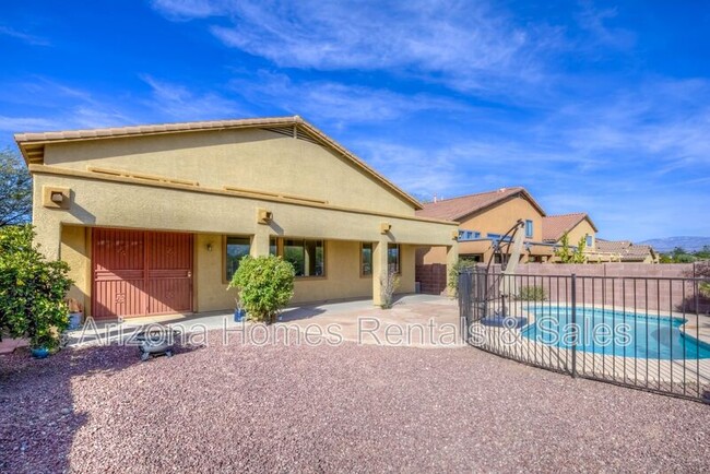 Building Photo - 6413 S Woodland Hills Dr