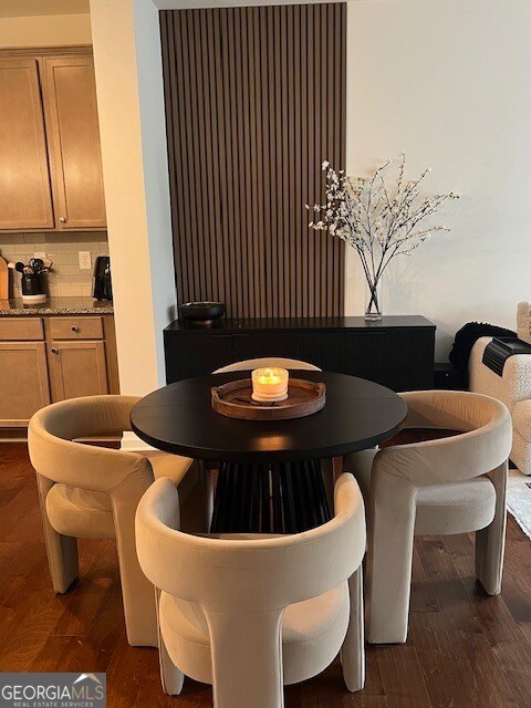 Building Photo - 832 Ambient Way