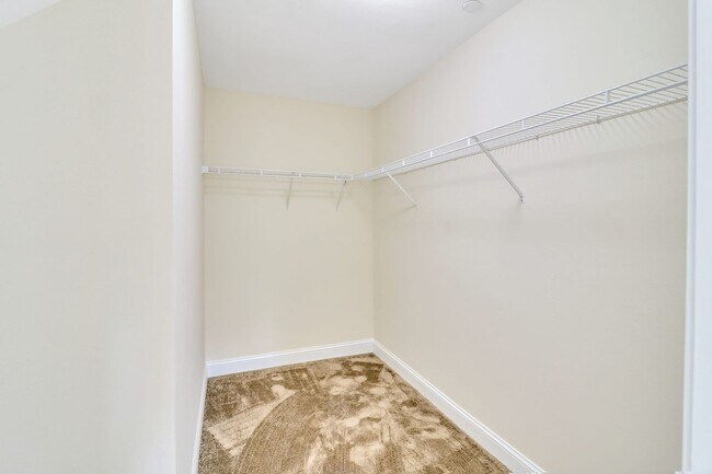 Building Photo - Stunning Top Floor 3 Bedroom Condo with Marsh Views in Gated Summerfield Community