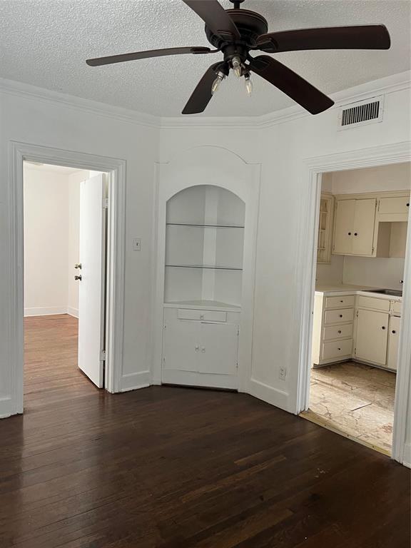 Building Photo - 1939 Richmond Ave.