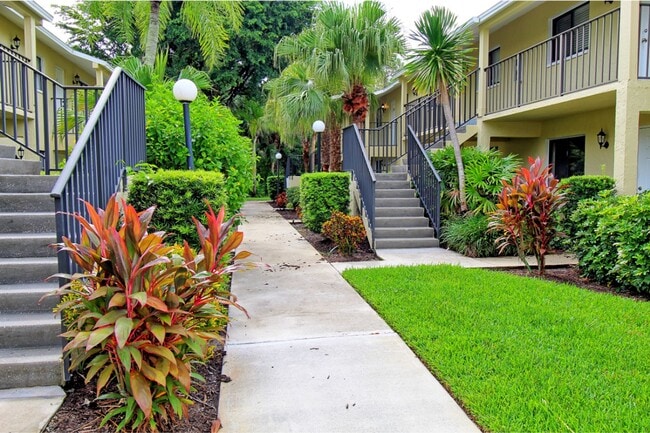 Building Photo - Gorgeous New Remodel! Pine Haven Condo in Bonita Springs!