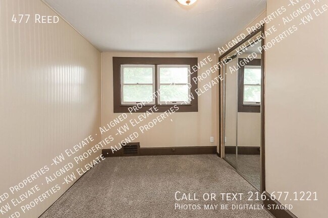 Building Photo - 477 Reed-