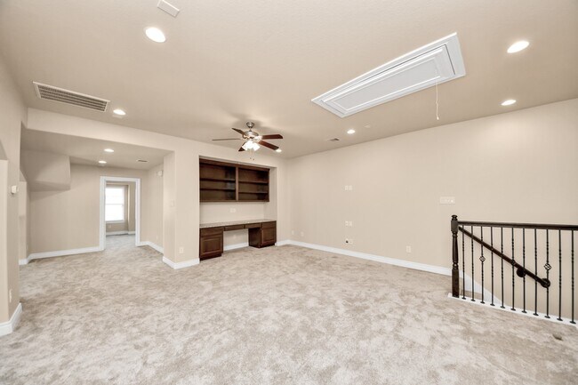 Building Photo - 24219 Peralta Glen Ln