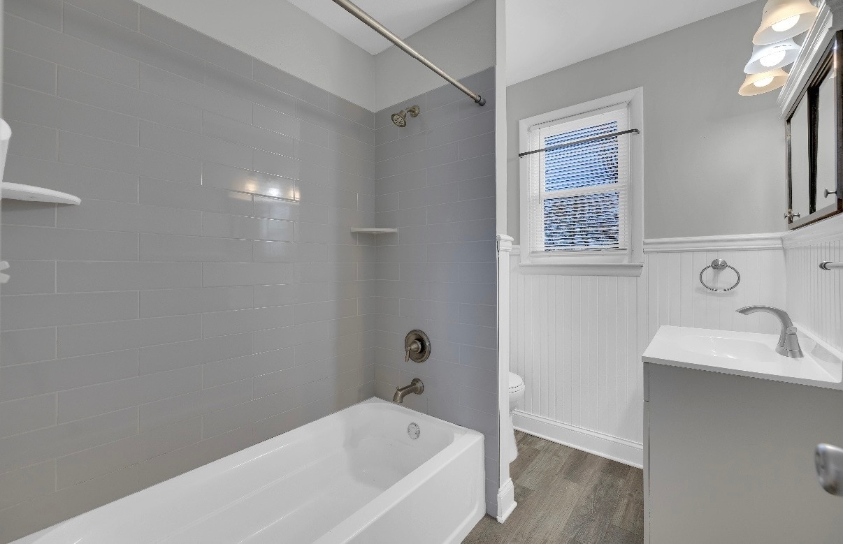 Bathroom - 207 Gertrude Ter