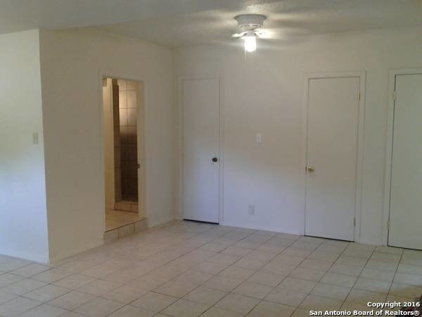 Building Photo - 600 Monticello Ct