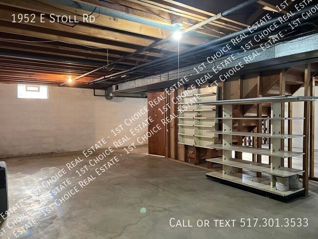 Building Photo - 1952 E Stoll Rd