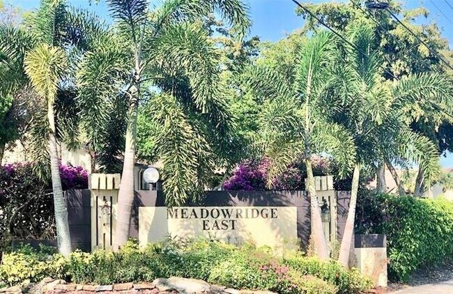 Building Photo - 2035 SW 15th St