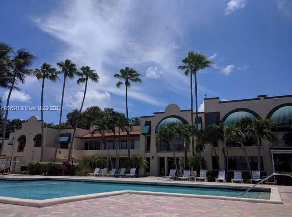 Building Photo - 1522 Whitehall Dr