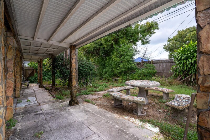 Building Photo - 12036 105th St