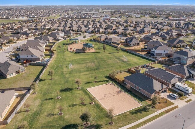 Building Photo - 6420 Turin Ln
