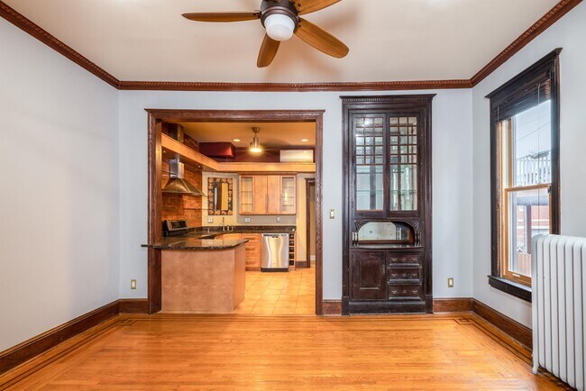 Building Photo - 12 Randolph Pl NW
