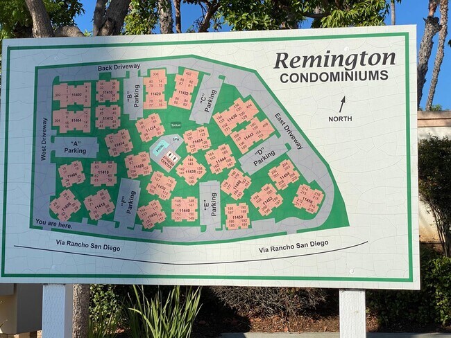Building Photo - 11412 Via Rancho San Diego
