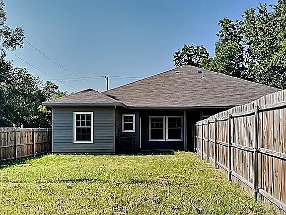 Building Photo - 2904 Bourland St