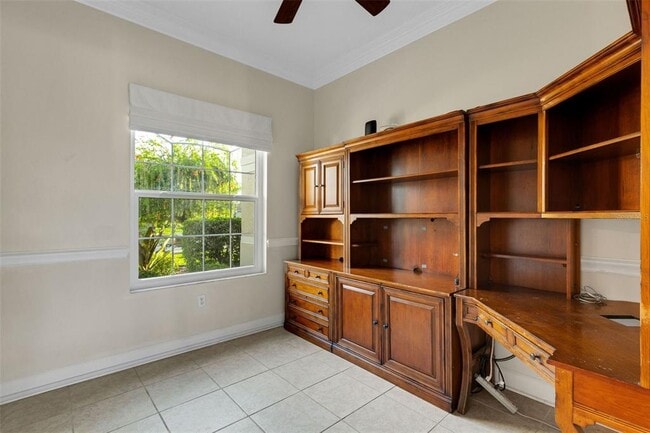 Building Photo - 11011 Hyacinth Pl