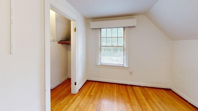 Building Photo - 801 E Ann-801ANN