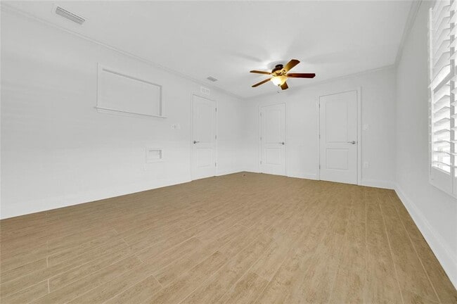 Building Photo - 8714 Cove Ct