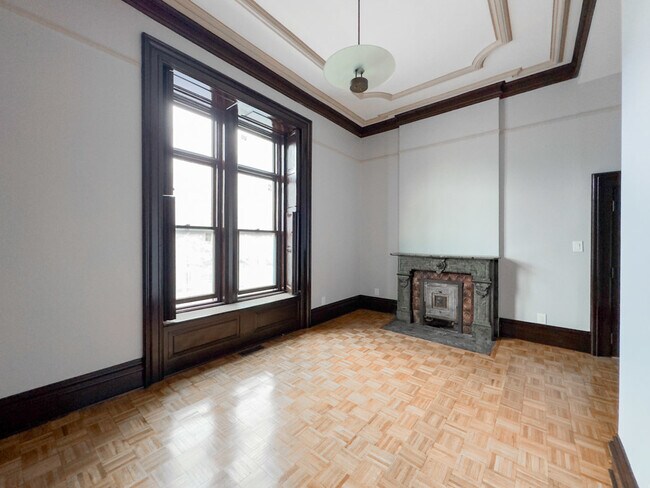 Building Photo - 238 S Ashland Ave