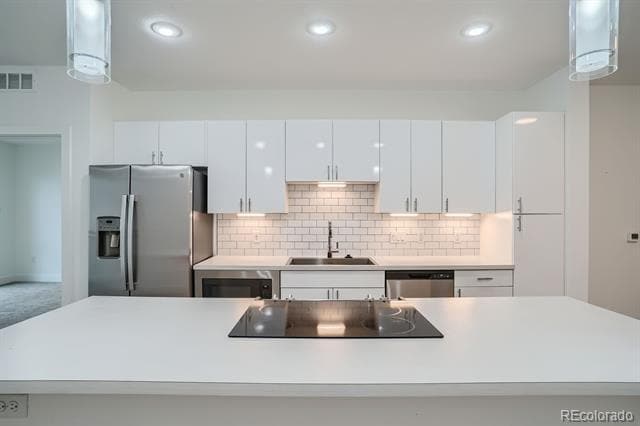 Building Photo - 3500 S Corona St