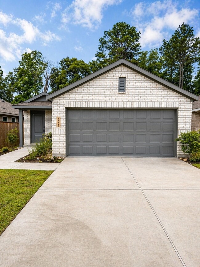 Building Photo - 22724 Hackberry Leaf Dr