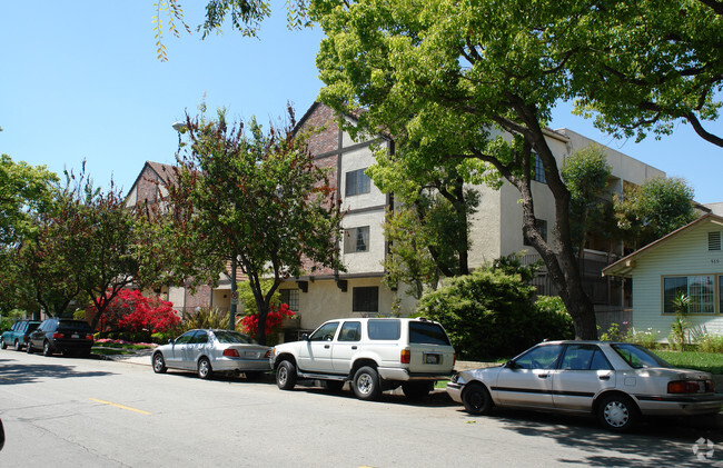 Wilmar Manor Apartments Building Photo - Wilmar Manor Apartments