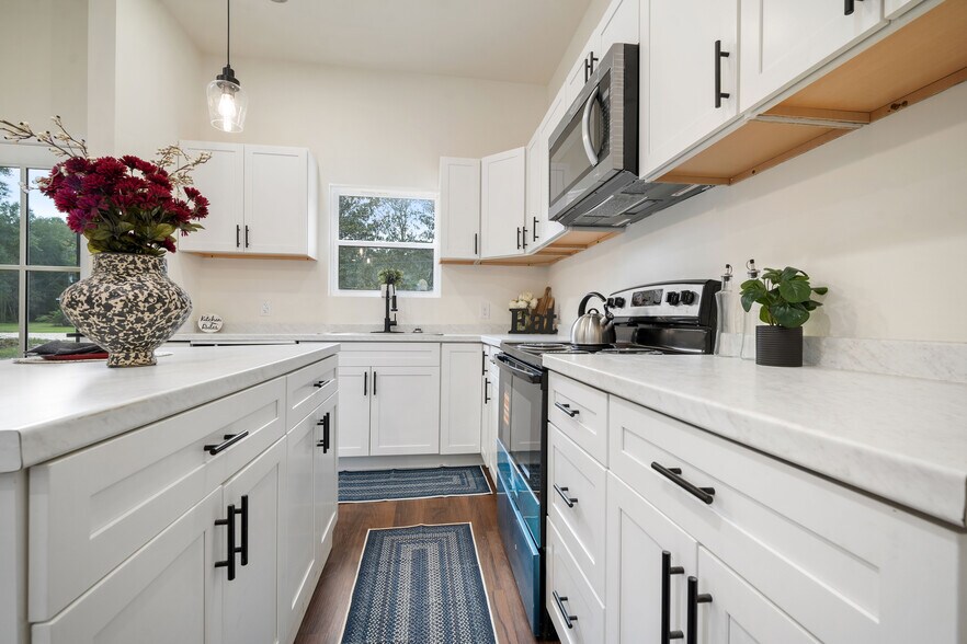 Building Photo - 3475 Denmark Rd