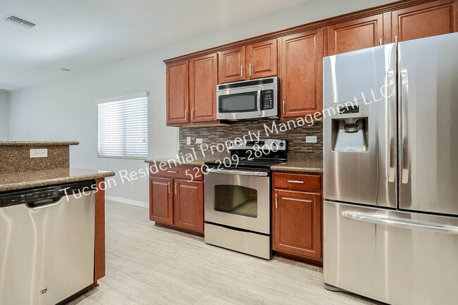 Building Photo - 7334 E Alderberry St