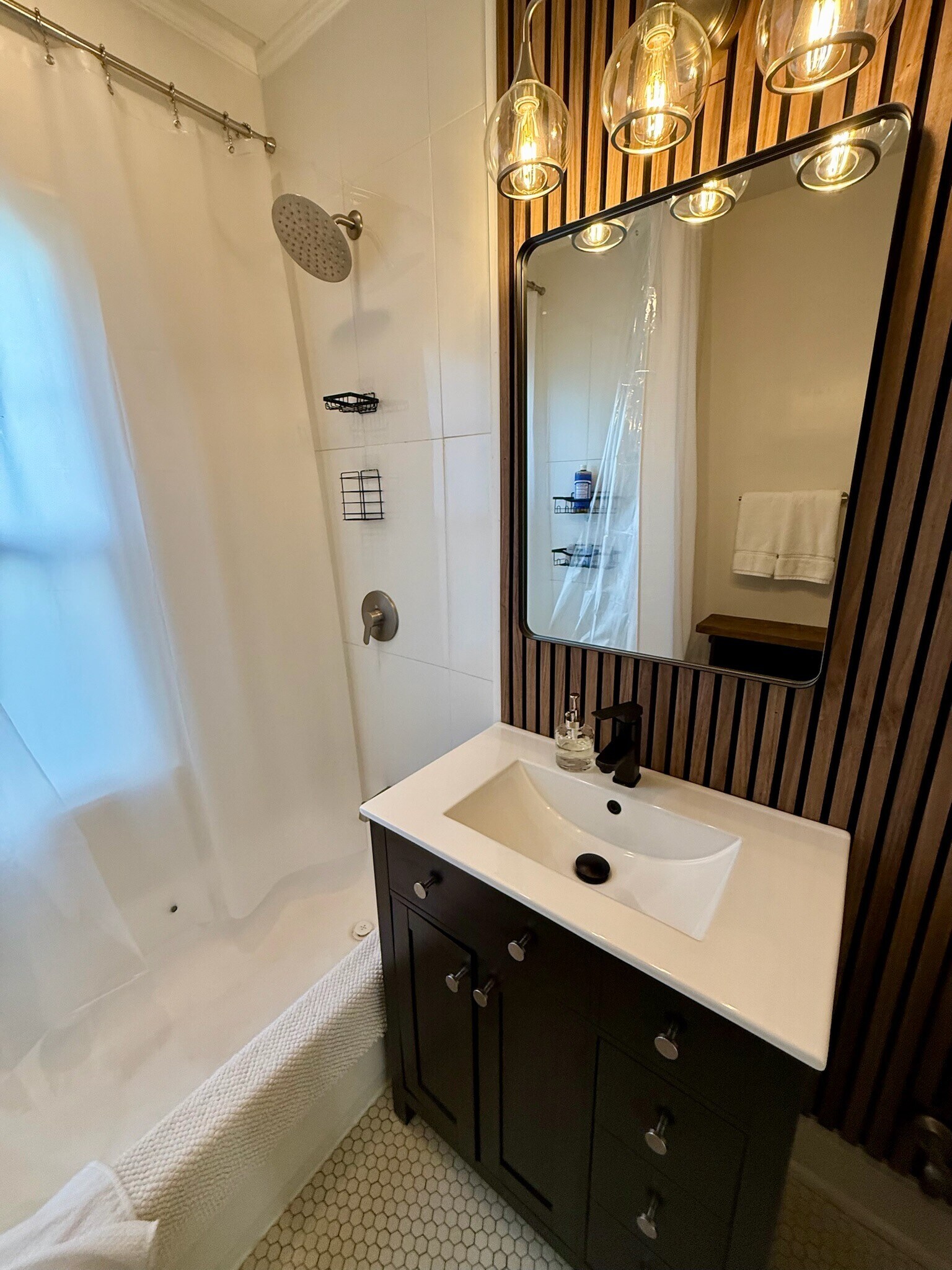 Building Photo - 3532 Humboldt Ave S