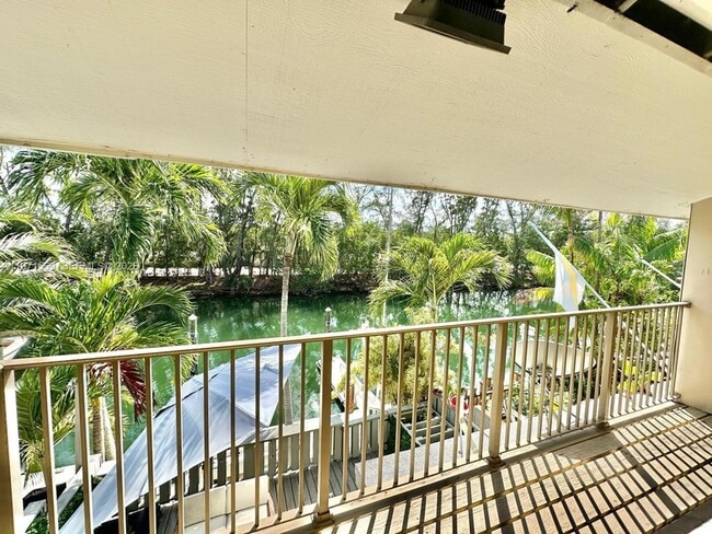 Building Photo - 3736 NE 166th St