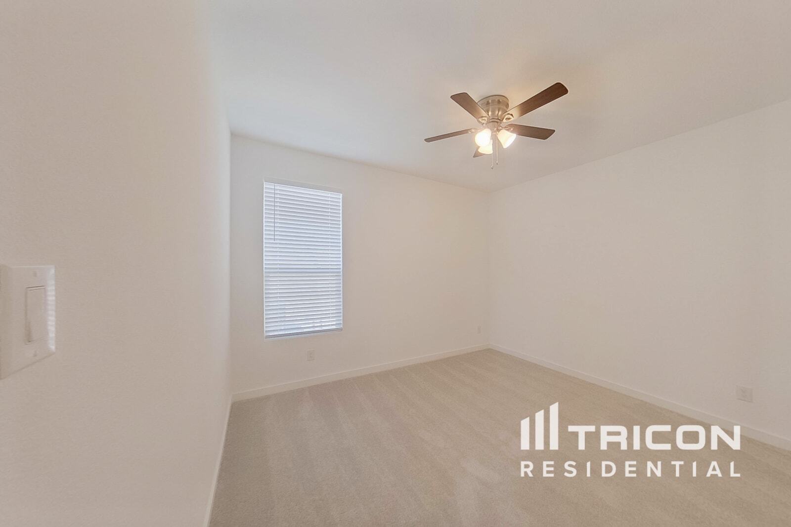 Building Photo - 1305 Francesca Dr