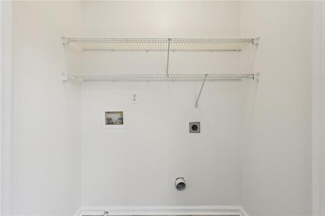 Building Photo - 208 Carrington Way