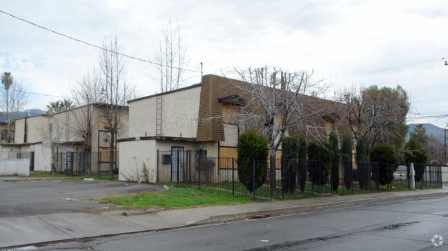 Building Photo - 1406 Sepulveda Ave