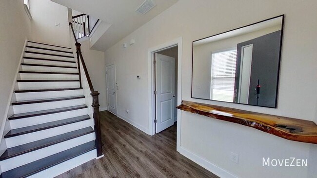 Building Photo - 1619 Pat Garrett St