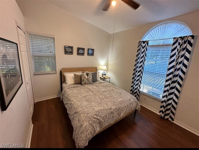 Building Photo - 4910 Cougar Ct N