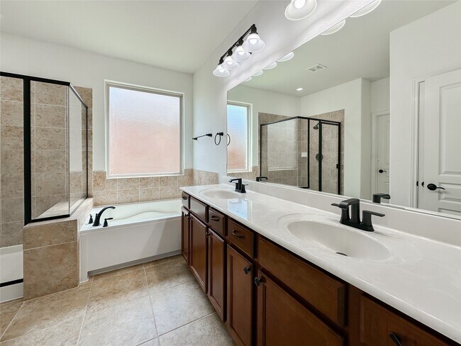 Building Photo - 25322 Alverstone Drive