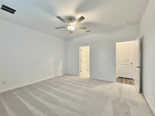 Building Photo - 611 Emory Crossing Blvd