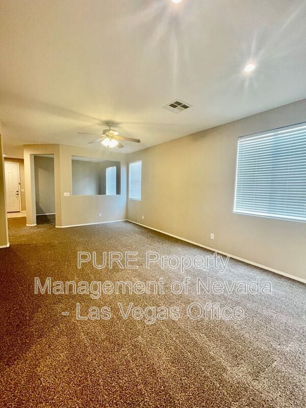 Building Photo - 10445 Orchard Ladge St