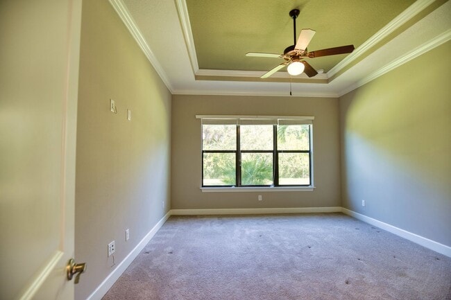 Building Photo - Annual Unfurnished Single-Family Home located in Bellacina at Casey Key with Resort-like Amenities!