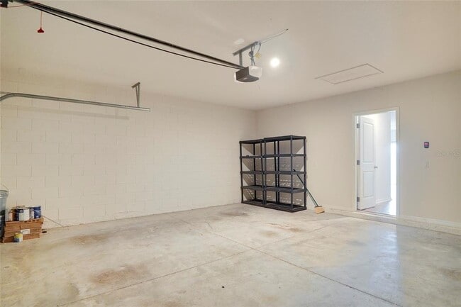 Building Photo - 3936 Fescue St