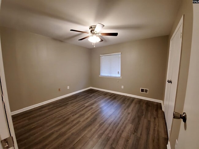 Building Photo - 524 Wessinger St