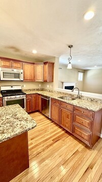 Building Photo - 87 South St