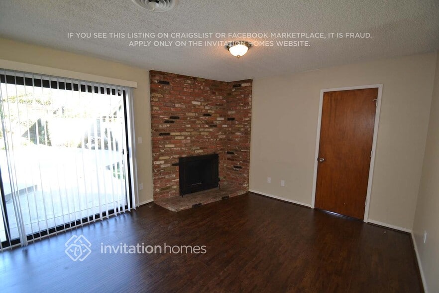 Building Photo - 10127 Foothill Blvd