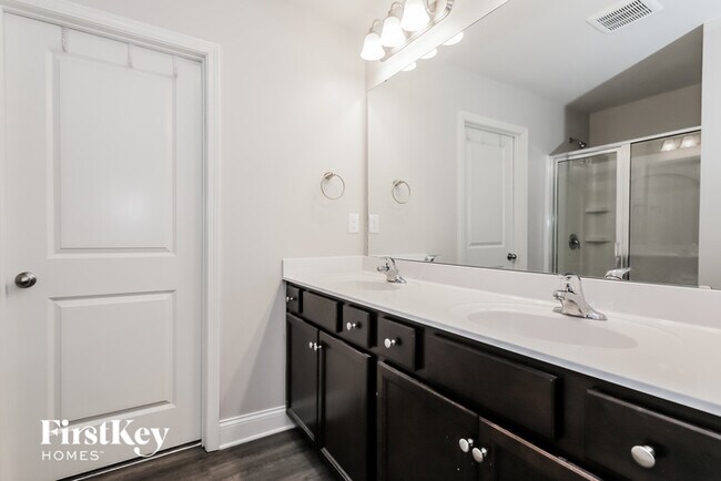Building Photo - 9418 Blue Knoll Ct