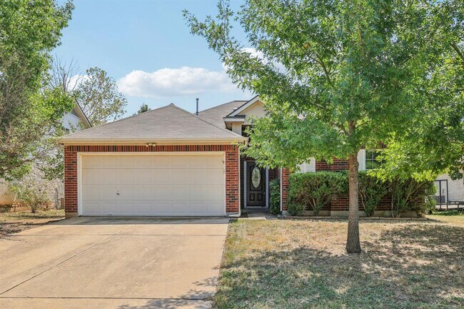 Primary Photo - 602 Los Robles Rd