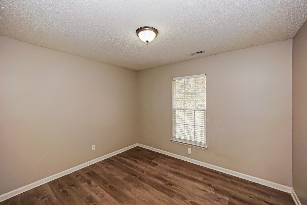 Building Photo - 2082 Chapel Creek Rd