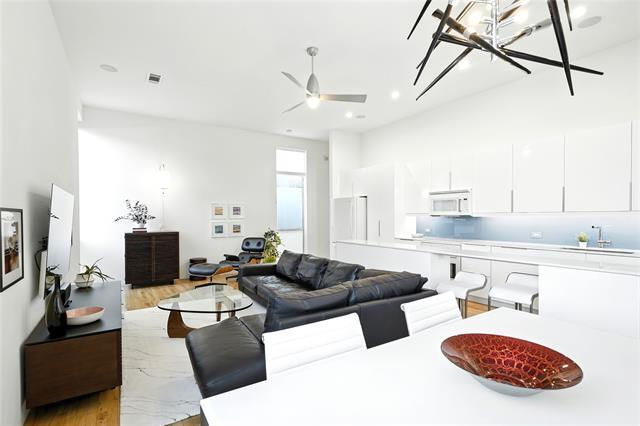 Building Photo - 2325 Rusk Pl