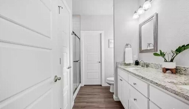 Building Photo - Come live in this brand new duplex in the heart of NWA
