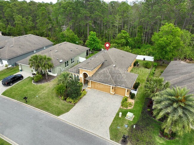 Building Photo - 409 Los Caminos Street