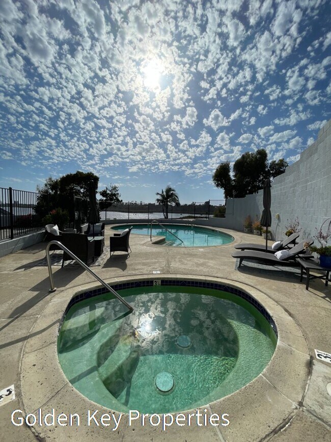 Building Photo - Waterfront Condo on the Buena Vista Lagoon - 5 mins from Carlsbad Village!