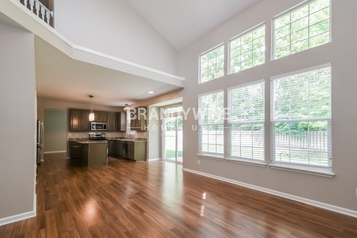 Building Photo - 1415 Topp Creek Dr