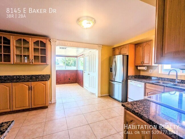 Building Photo - 8145 E Baker Dr